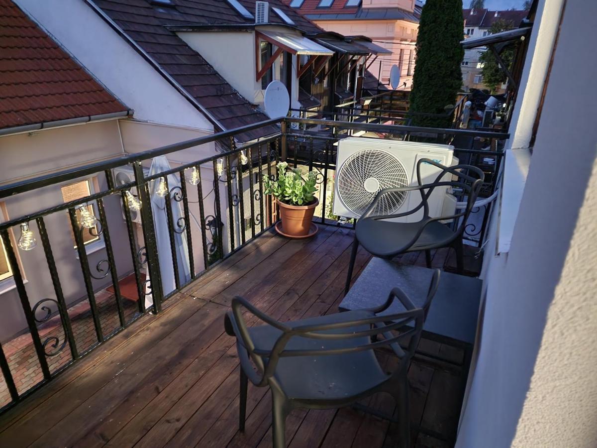 Schmidt Apartman Miskolc Belvarosaban Zewnętrze zdjęcie